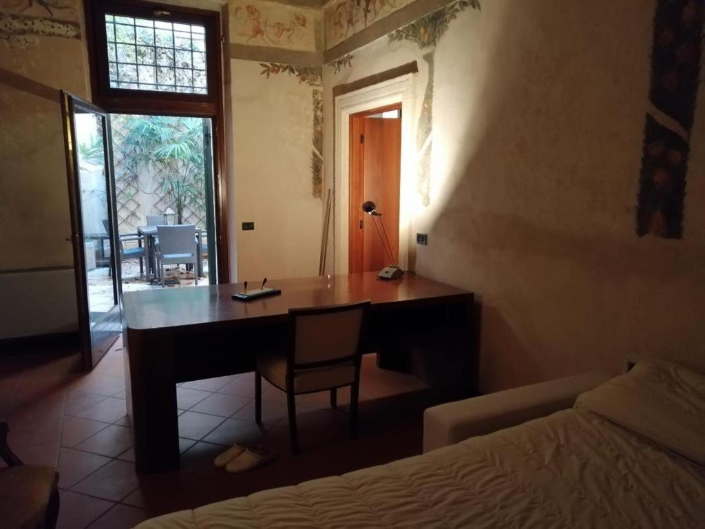 Ferienwohnung Residenza Alfieri Verona Exterior foto